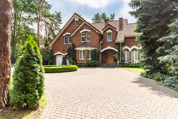 Best Local Driveway Pavers  in Catahou, LA